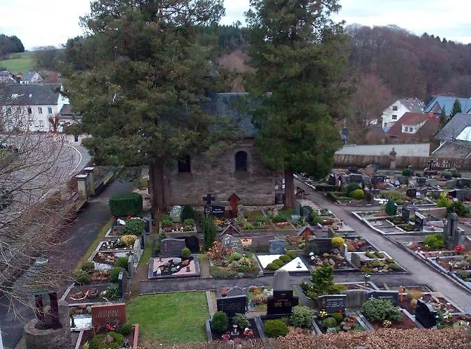 Monteurhotel Garni Alter Olper Hof 호텔 린들라