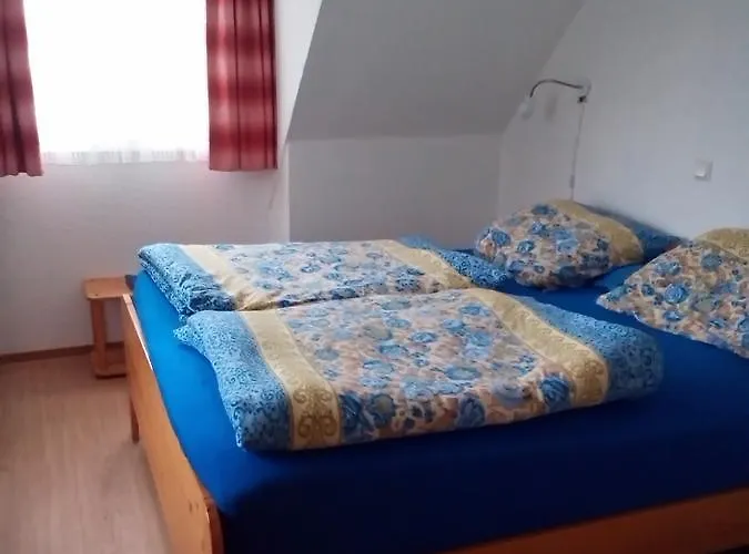 Monteurhotel Garni Alter Olper Hof