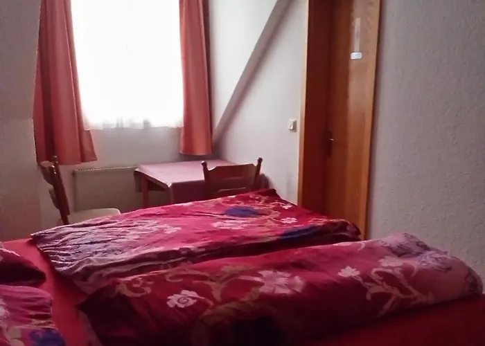 Monteurhotel Garni Alter Olper Hof